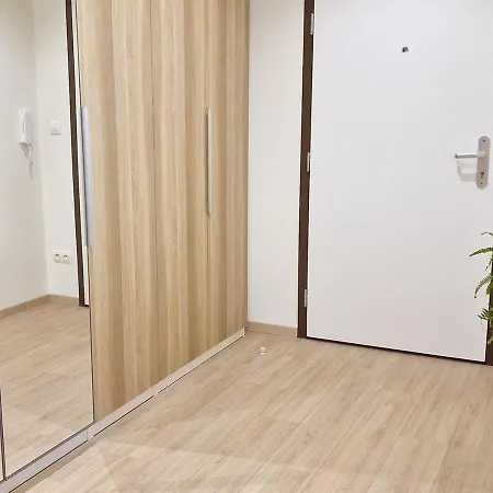Two Check In -b Appartement *